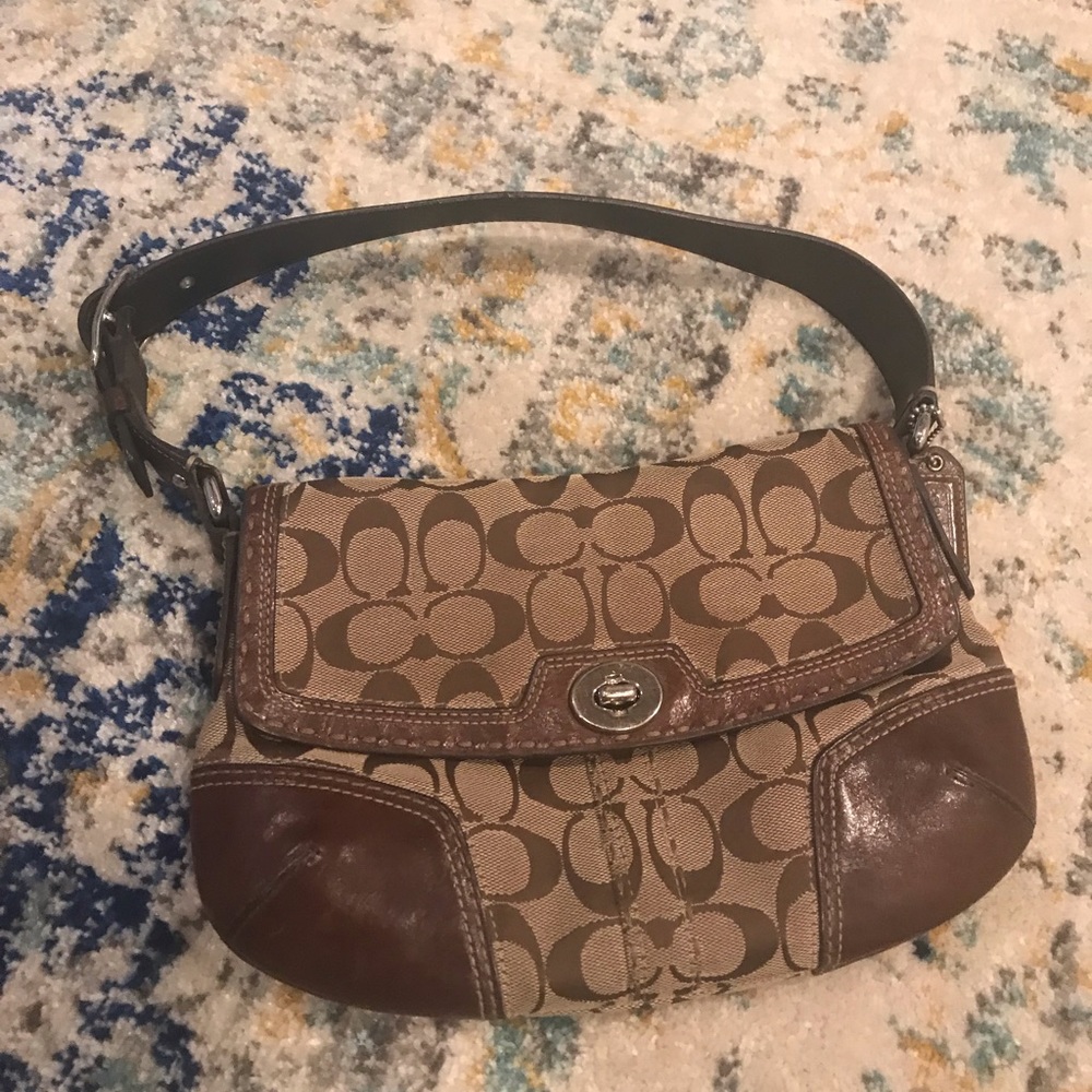 EUC Coach Shoulder bag